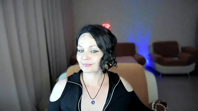 WitchBlueRose online show from September 20, 7:48 pm