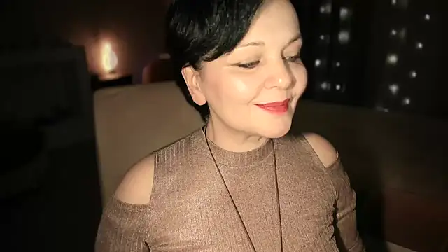 WitchBlueRose online show from April 10, 6:01 pm