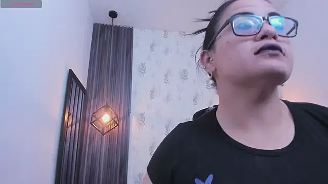 brigittemiller online show from December 17, 4:24 pm