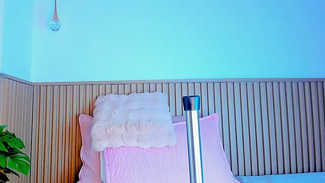 Snapshot of zoe_rivers chatting on December 28, 5:14 pm zoe rivers online show from December 28, 5:14 pm