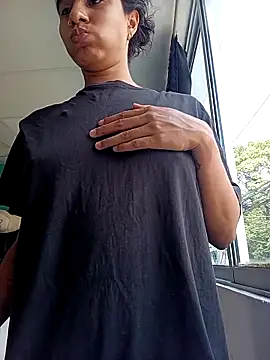 Karii-R online show from March 4, 3:18 pm