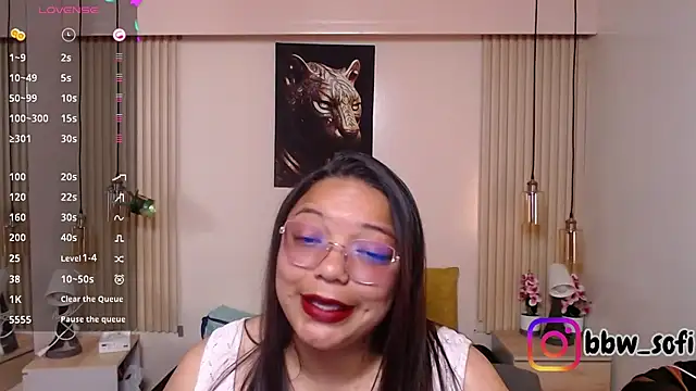 virtual charm online show from April 18, 2:10 pm