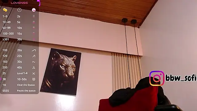 virtual charm online show from April 18, 7:58 pm