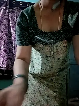 gunjan22 online show from December 2, 6:09 am