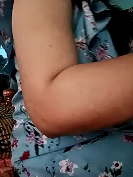 gunjan22 online show from December 4, 5:27 am