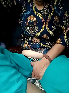 gunjan22 online show from December 12, 8:14 am