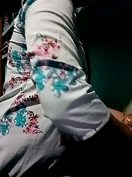 gunjan22 online show from March 14, 1:35 pm