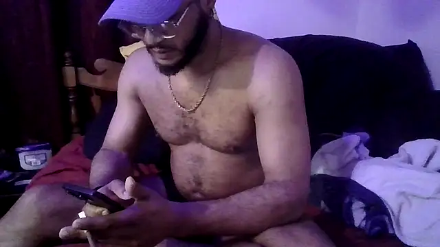 KySir1990 online show from April 22, 1:19 am