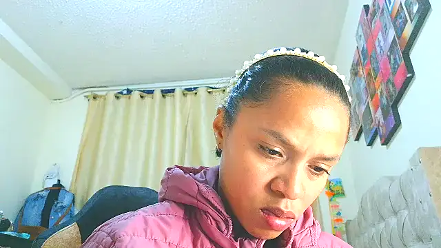 Snapshot of Samary_thomas chatting on September 25, 12:47 am Samary thomas online show from September 25, 12:47 am