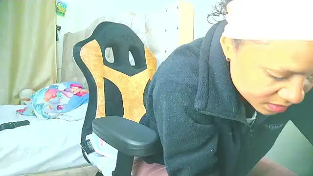 Snapshot of Samary_thomas chatting on October 25, 1:46 am Samary thomas online show from October 25, 1:46 am