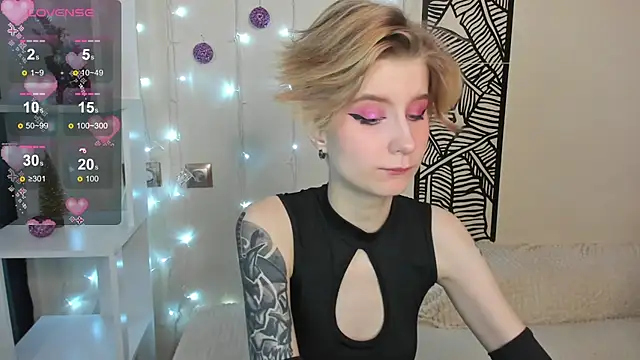 Snapshot of Angel_Jules chatting on January 7, 4:39 am Angel Jules online show from January 7, 4:39 am