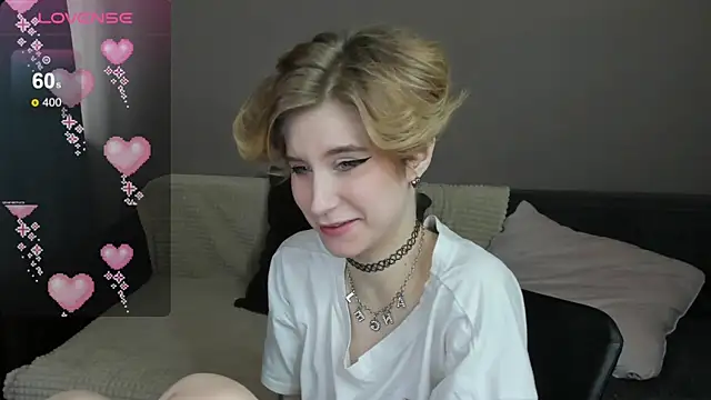 Snapshot of Angel_Jules chatting on February 21, 4:07 am Angel Jules online show from February 21, 4:07 am