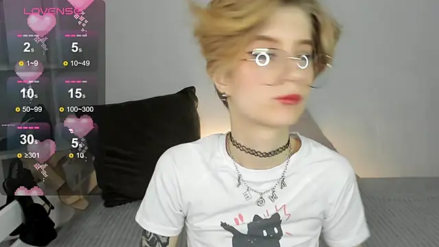 Snapshot of Angel_Jules chatting on February 26, 7:09 am Angel Jules online show from February 26, 7:09 am