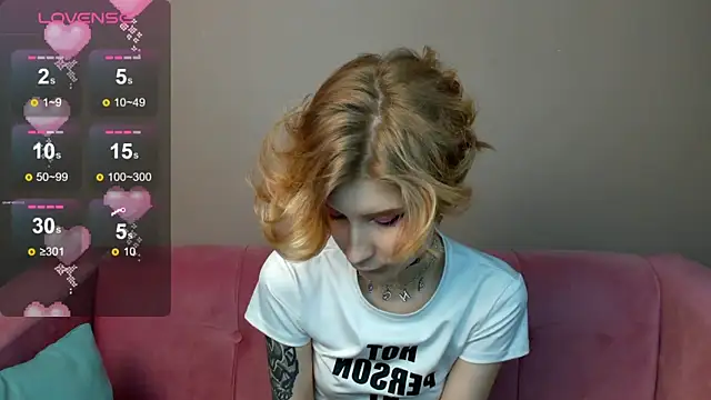 Snapshot of Angel_Jules chatting on March 15, 4:02 am Angel Jules online show from March 15, 4:02 am