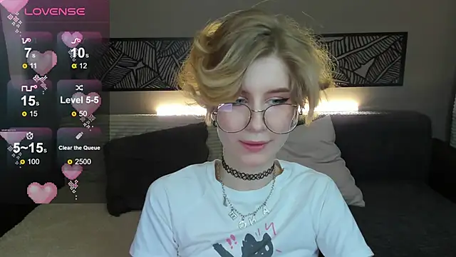 Snapshot of Angel_Jules chatting on March 21, 4:06 am Angel Jules online show from March 21, 4:06 am