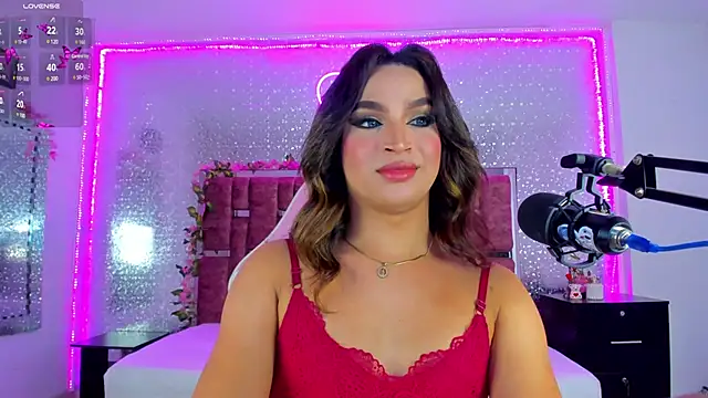 KylieVictoria online show from March 20, 4:18 am