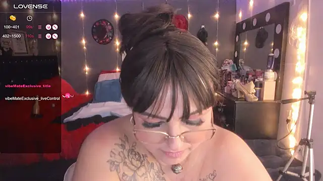 Ivonnee   online show from March 11, 7:37 am