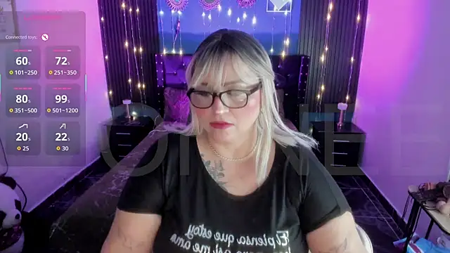 Ivonnee   online show from July 16, 12:05 am