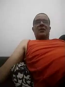 Snapshot of barboza991 chatting on December 28, 1:08 am barboza991 online show from December 28, 1:08 am