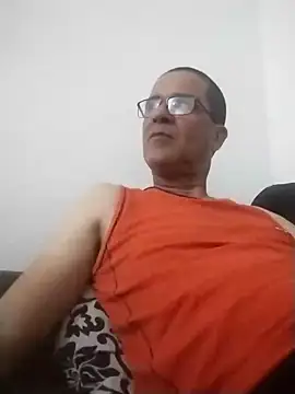 Snapshot of barboza991 chatting on December 29, 2:31 pm barboza991 online show from December 29, 2:31 pm