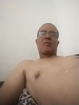 Snapshot of barboza991 chatting on March 3, 5:18 pm barboza991 online show from March 3, 5:18 pm