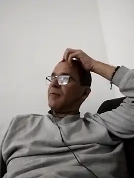 Snapshot of barboza991 chatting on September 13, 1:05 am barboza991 online show from September 13, 1:05 am