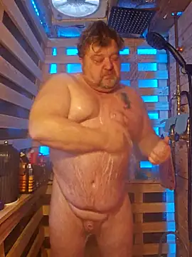 alienbunny online show from March 8, 9:29 pm