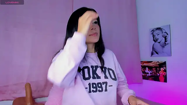 tellmebri online show from October 3, 8:33 am