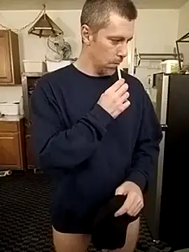 Snapshot of Cooperstone chatting on February 20, 12:19 am Cooperstone online show from February 20, 12:19 am