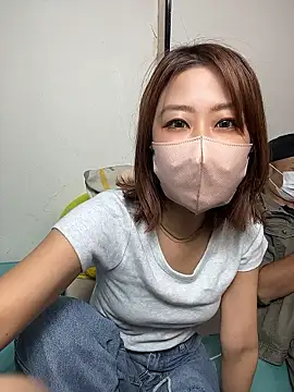 Snapshot of ayu0009rrr chatting on May 16, 3:00 pm ayu0009rrr online show from May 16, 3:00 pm