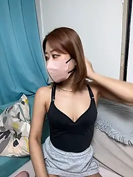 Snapshot of ayu0009rrr chatting on May 19, 2:01 pm ayu0009rrr online show from May 19, 2:01 pm