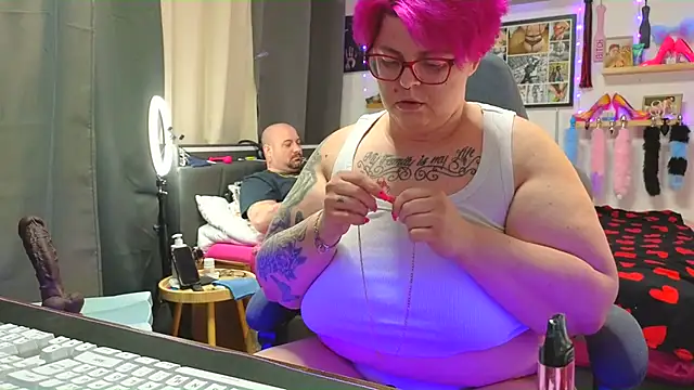 SunshineLexi online show from February 25, 7:25 pm