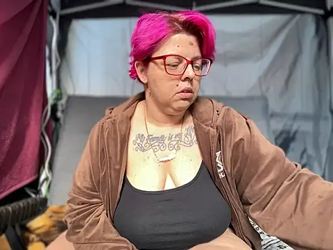 SunshineLexi online show from March 21, 12:28 pm