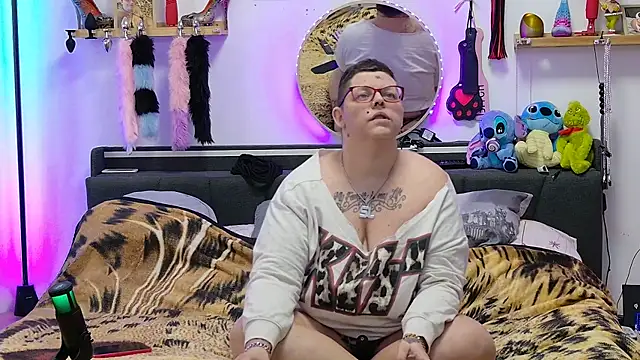 SunshineLexi online show from November 24, 7:19 am