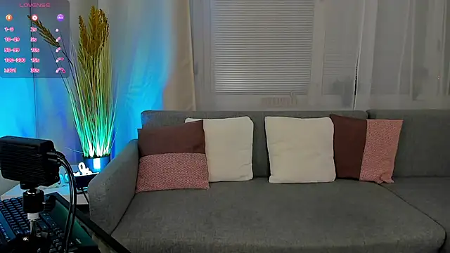 Snapshot of NovaBlissss chatting on January 15, 5:37 pm NovaBlissss online show from January 15, 5:37 pm