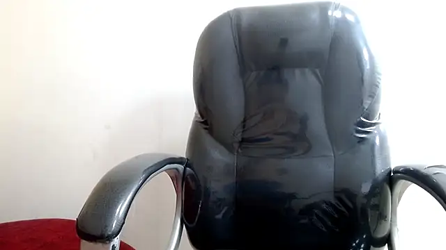 Snapshot of DamiBright chatting on September 19, 7:14 pm DamiBright online show from September 19, 7:14 pm