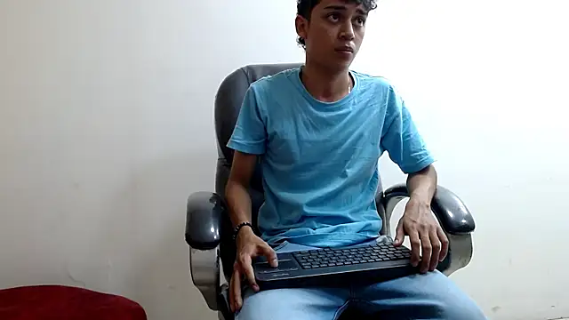 Snapshot of DamiBright chatting on September 25, 7:17 pm DamiBright online show from September 25, 7:17 pm