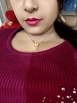 Shanaya Hotty online show from November 29, 8:34 pm