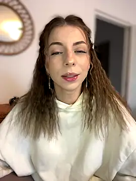 Mia Ethan online show from November 11, 10:26 am