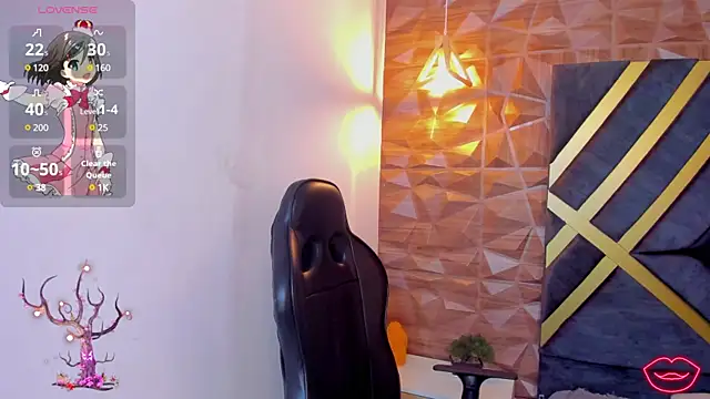 Snapshot of Alahia_Dangelo chatting on February 17, 11:34 am Alahia Dangelo online show from February 17, 11:34 am