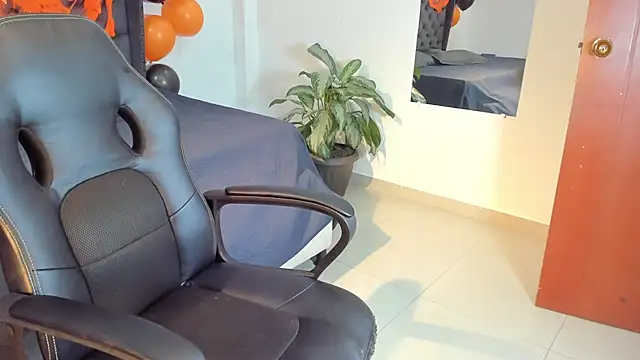 Snapshot of _maria_foxx_ chatting on October 15, 7:36 pm maria foxx online show from October 15, 7:36 pm