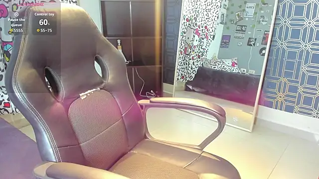 Snapshot of _maria_foxx_ chatting on November 17, 6:35 pm maria foxx online show from November 17, 6:35 pm