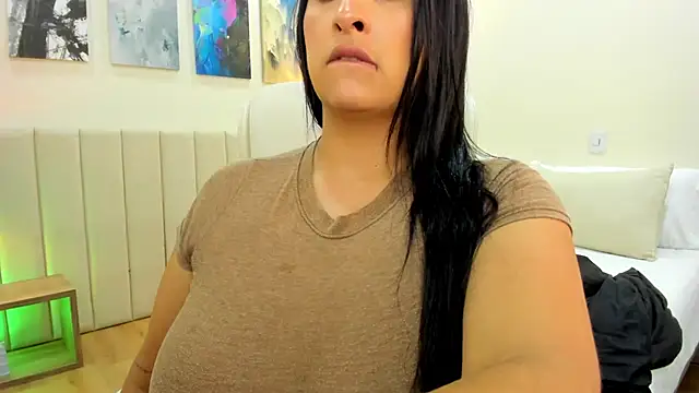 DaniRousse online show from February 22, 3:51 am