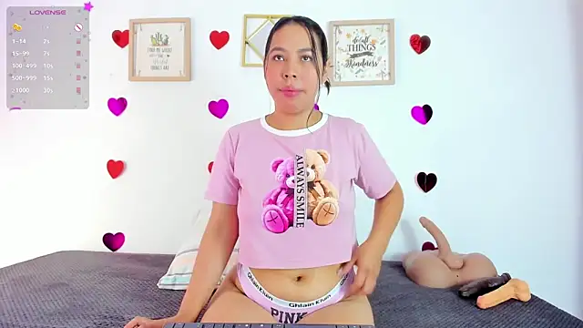 EmmaRogers online show from March 15, 12:45 pm