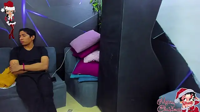 playsgirlhot online show from November 6, 11:26 pm