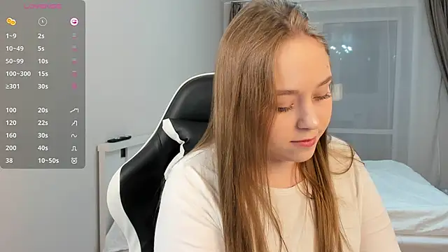 Snapshot of endlesssoffi chatting on December 4, 7:12 pm endlesssoffi online show from December 4, 7:12 pm