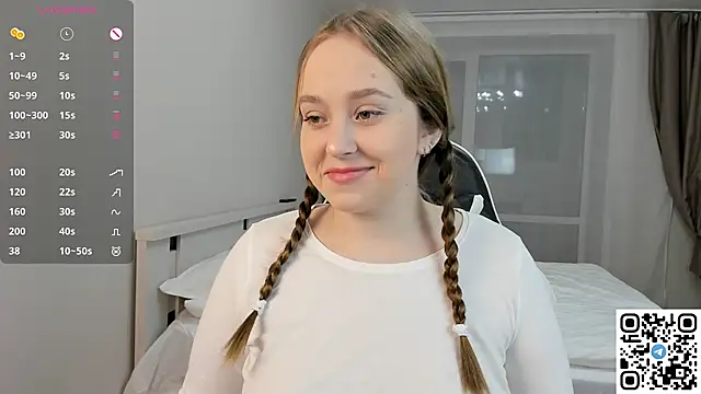 Snapshot of endlesssoffi chatting on December 19, 6:56 pm endlesssoffi online show from December 19, 6:56 pm