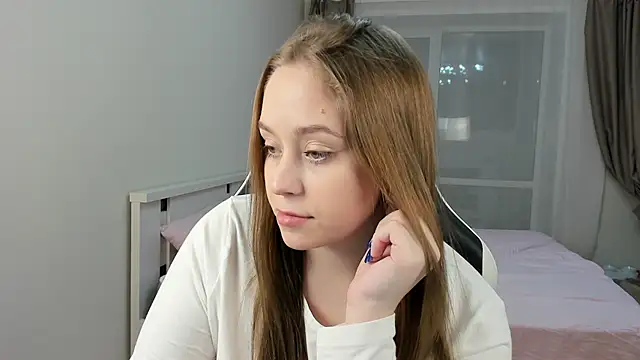 Snapshot of endlesssoffi chatting on December 27, 2:25 am endlesssoffi online show from December 27, 2:25 am