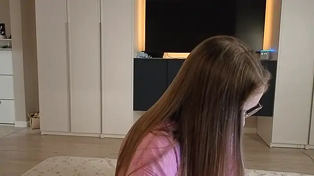 Snapshot of endlesssoffi chatting on November 21, 6:17 pm endlesssoffi online show from November 21, 6:17 pm