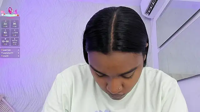 kayna gomez online show from February 13, 7:10 pm